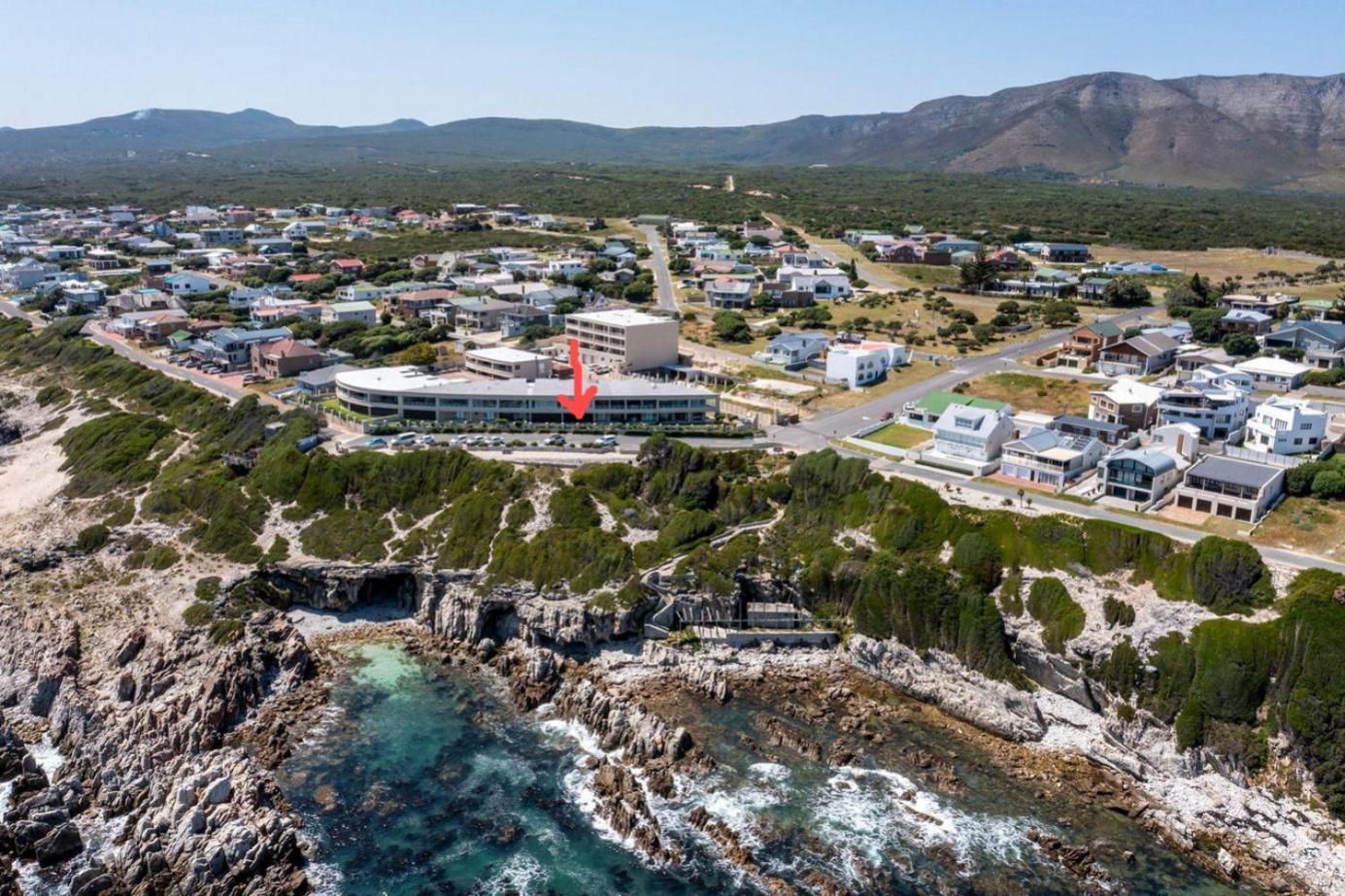Sage At Whale Cove - Sea Facing Apartment De Kelders Bagian luar foto